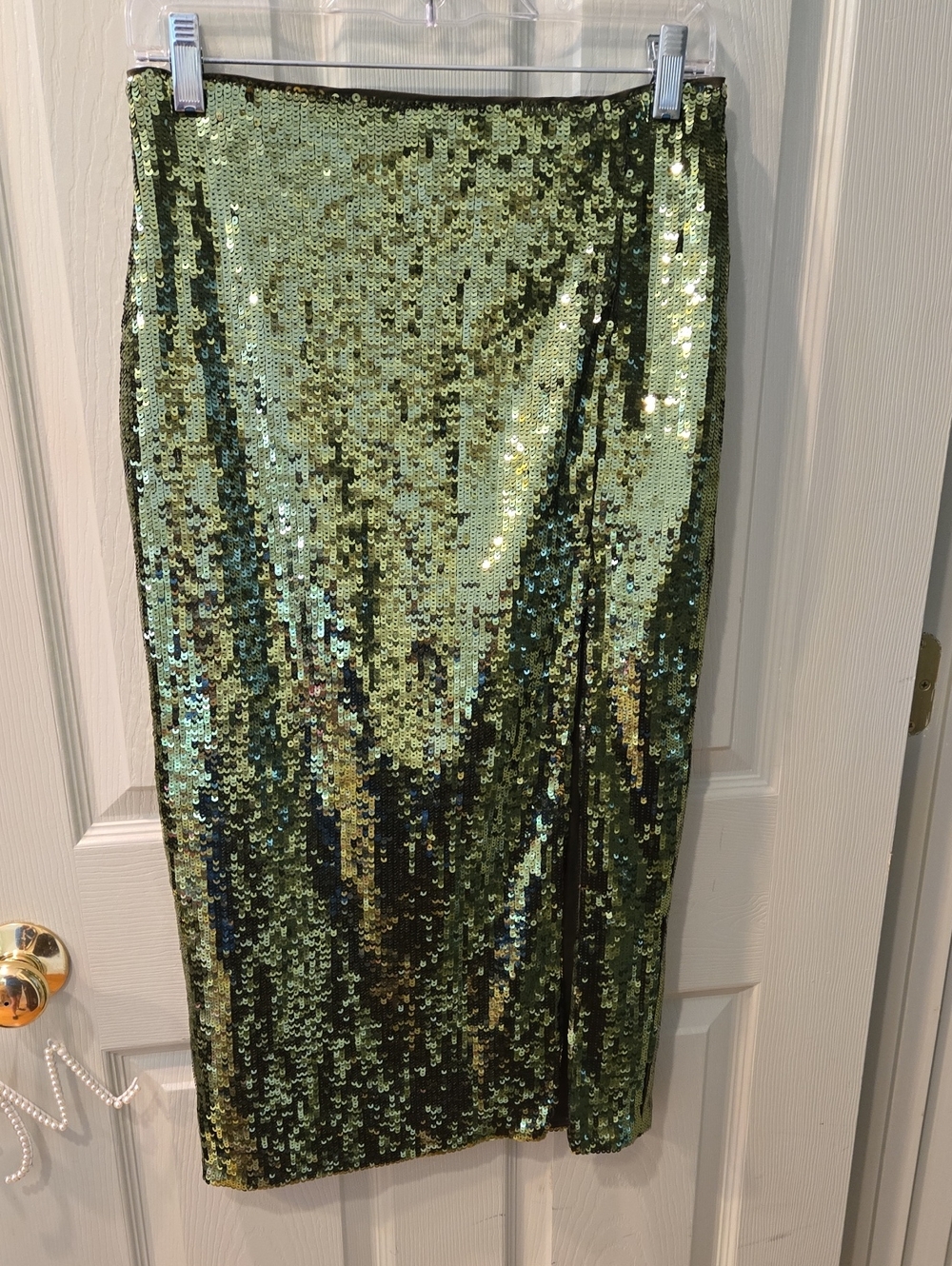 Camila Coelho Green Sequin Midi Evening Skirt with Deep Side Slit Size Medium.